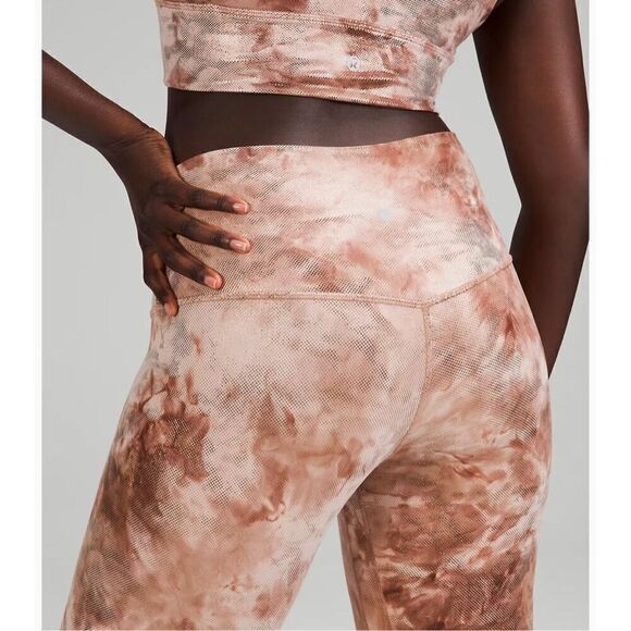 Lululemon lululemon Align™ High-Rise Crop 23" Shine size 4 - Picture 3 of 7